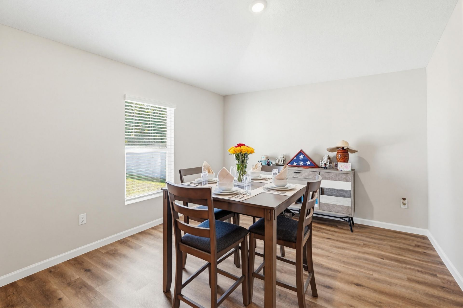 521 NW Colonial Street, Port Saint Lucie, FL 34983 Photo