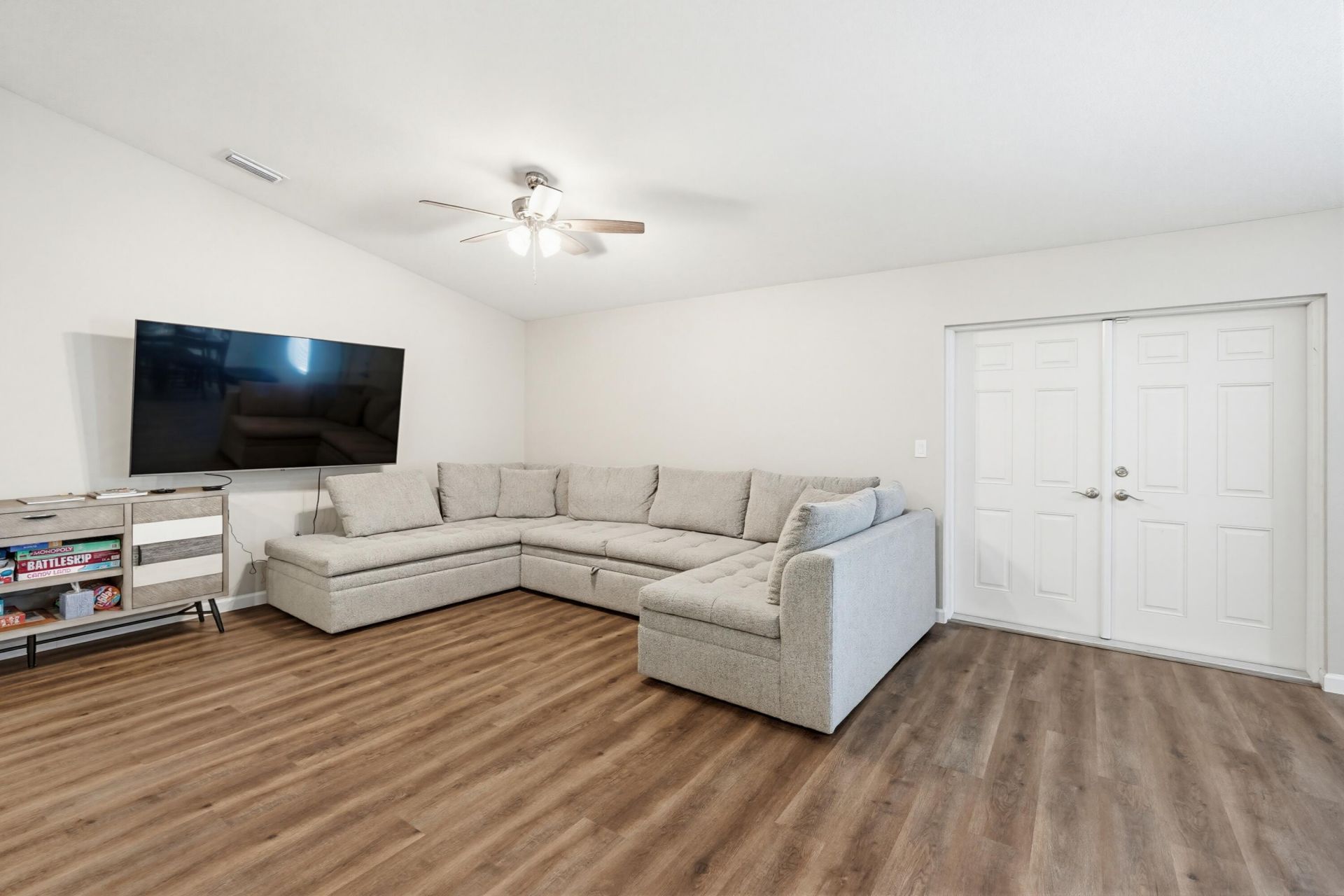 521 NW Colonial Street, Port Saint Lucie, FL 34983 Photo