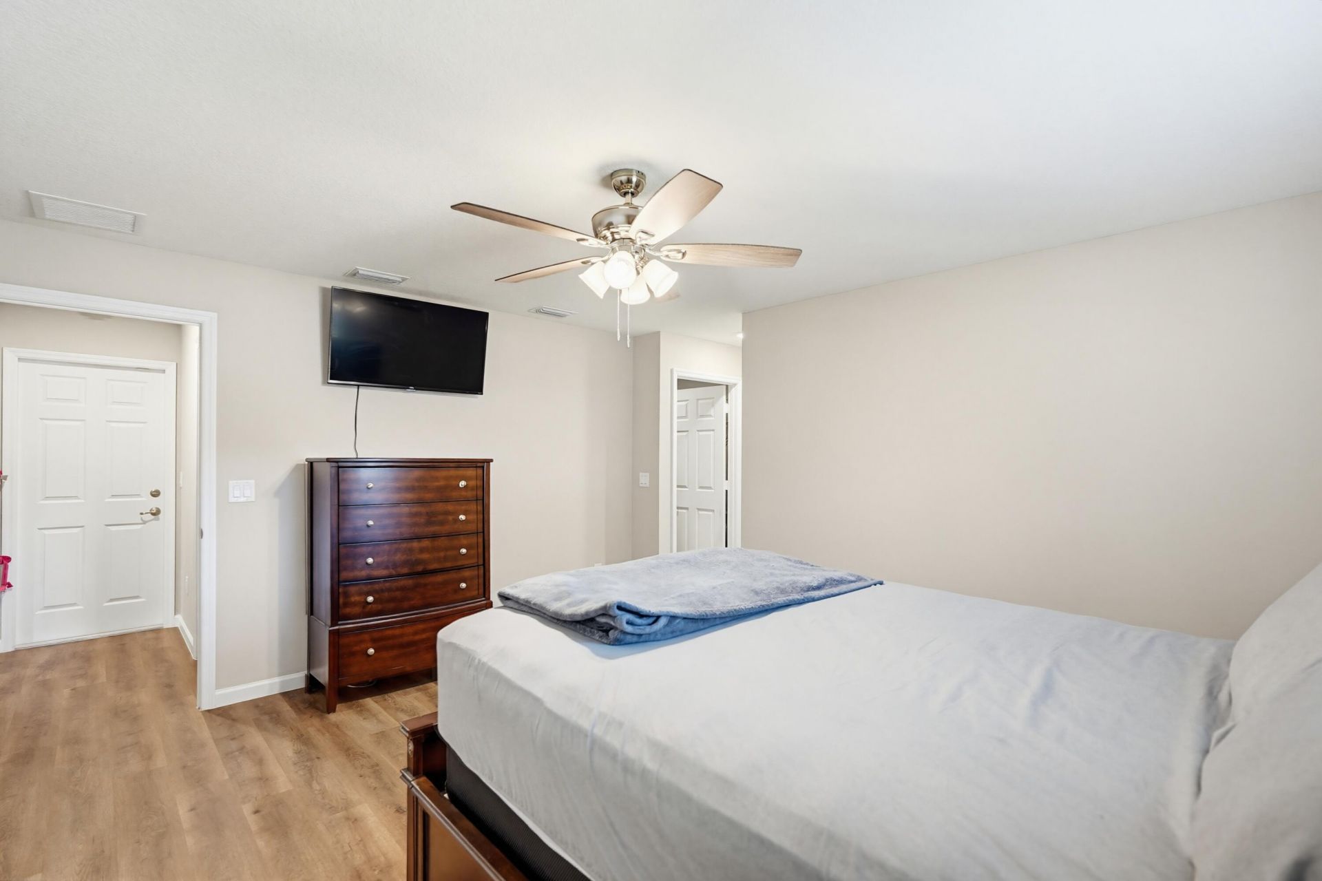 521 NW Colonial Street, Port Saint Lucie, FL 34983 Photo