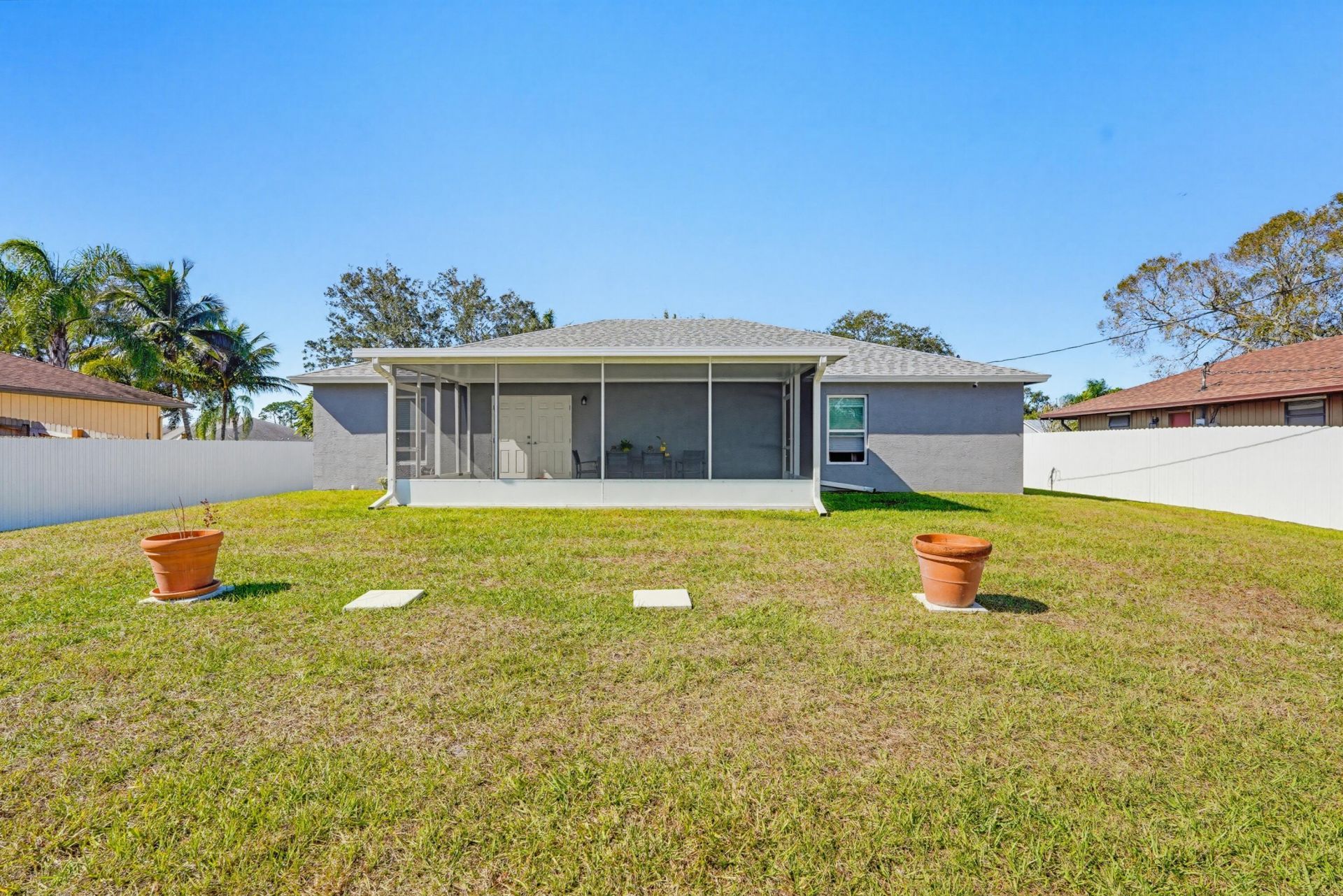 521 NW Colonial Street, Port Saint Lucie, FL 34983 Photo