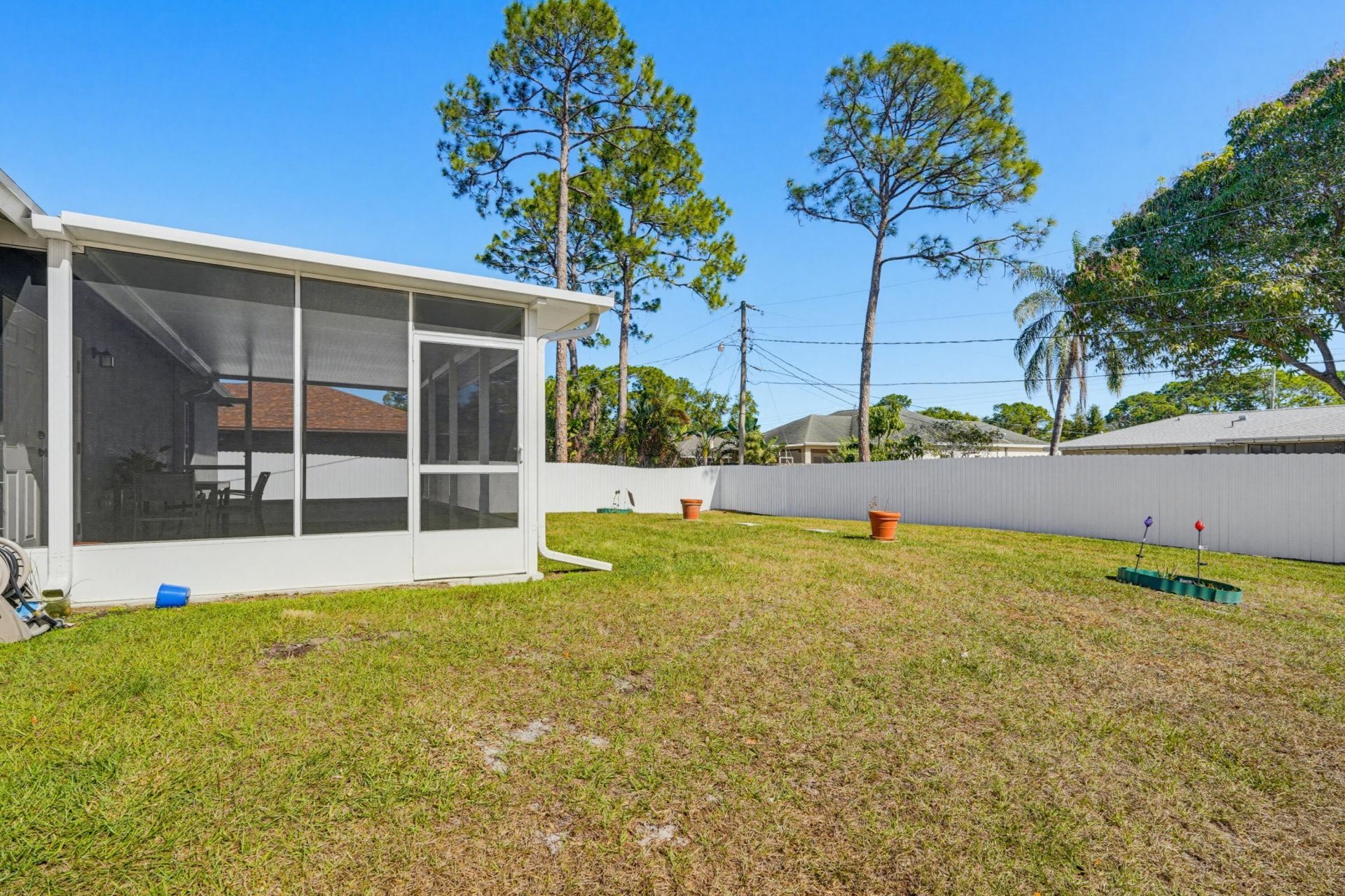 521 NW Colonial Street, Port Saint Lucie, FL 34983 Photo