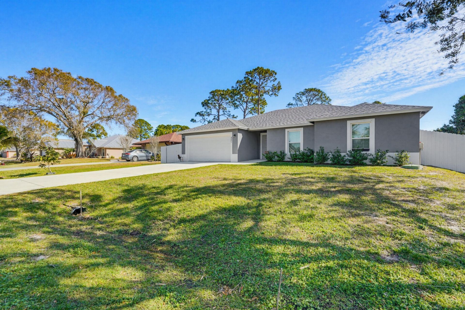 521 NW Colonial Street, Port Saint Lucie, FL 34983 Photo