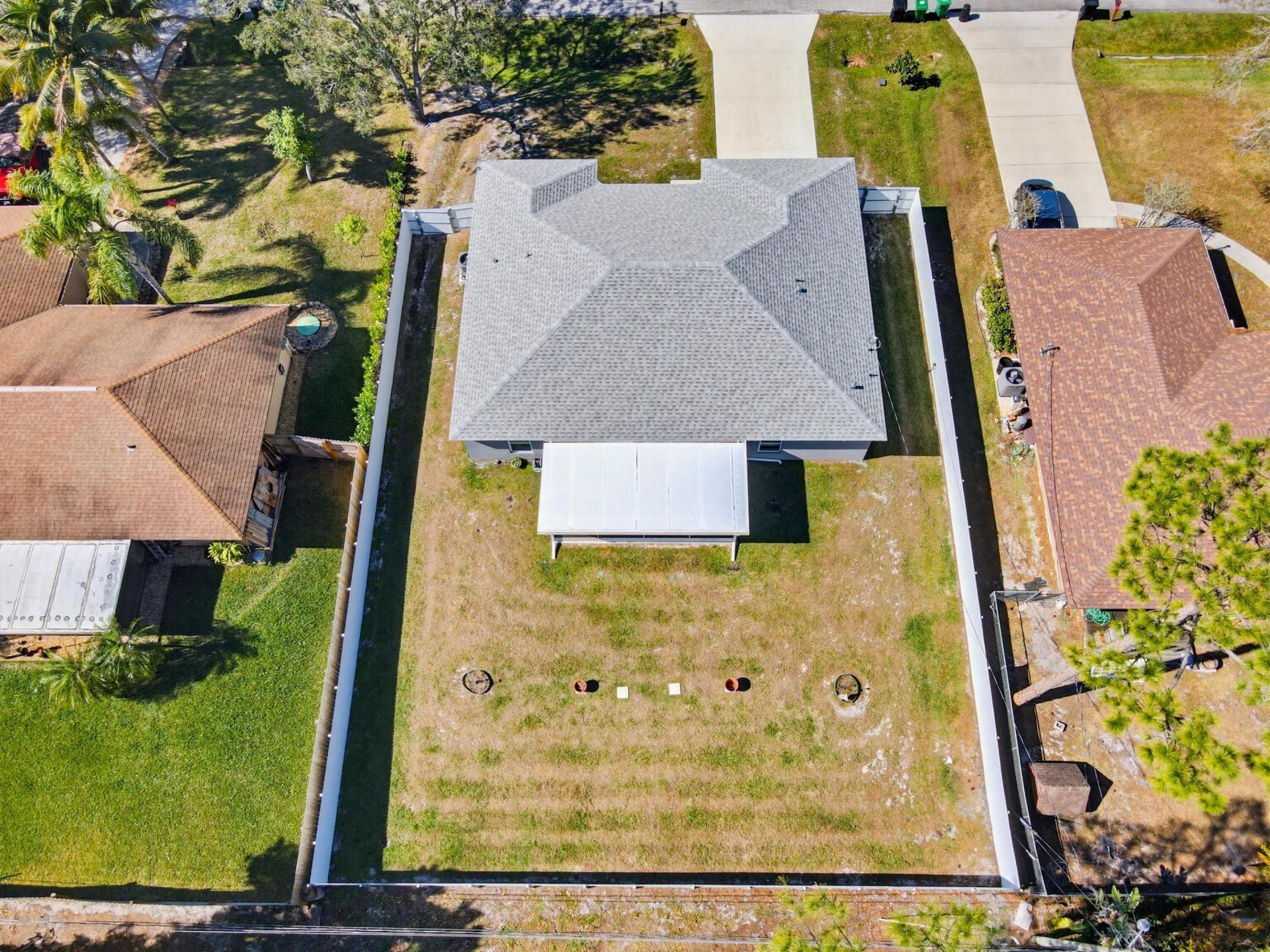 521 NW Colonial Street, Port Saint Lucie, FL 34983 Photo