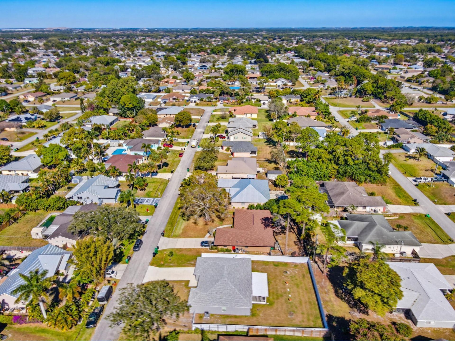 521 NW Colonial Street, Port Saint Lucie, FL 34983 Photo