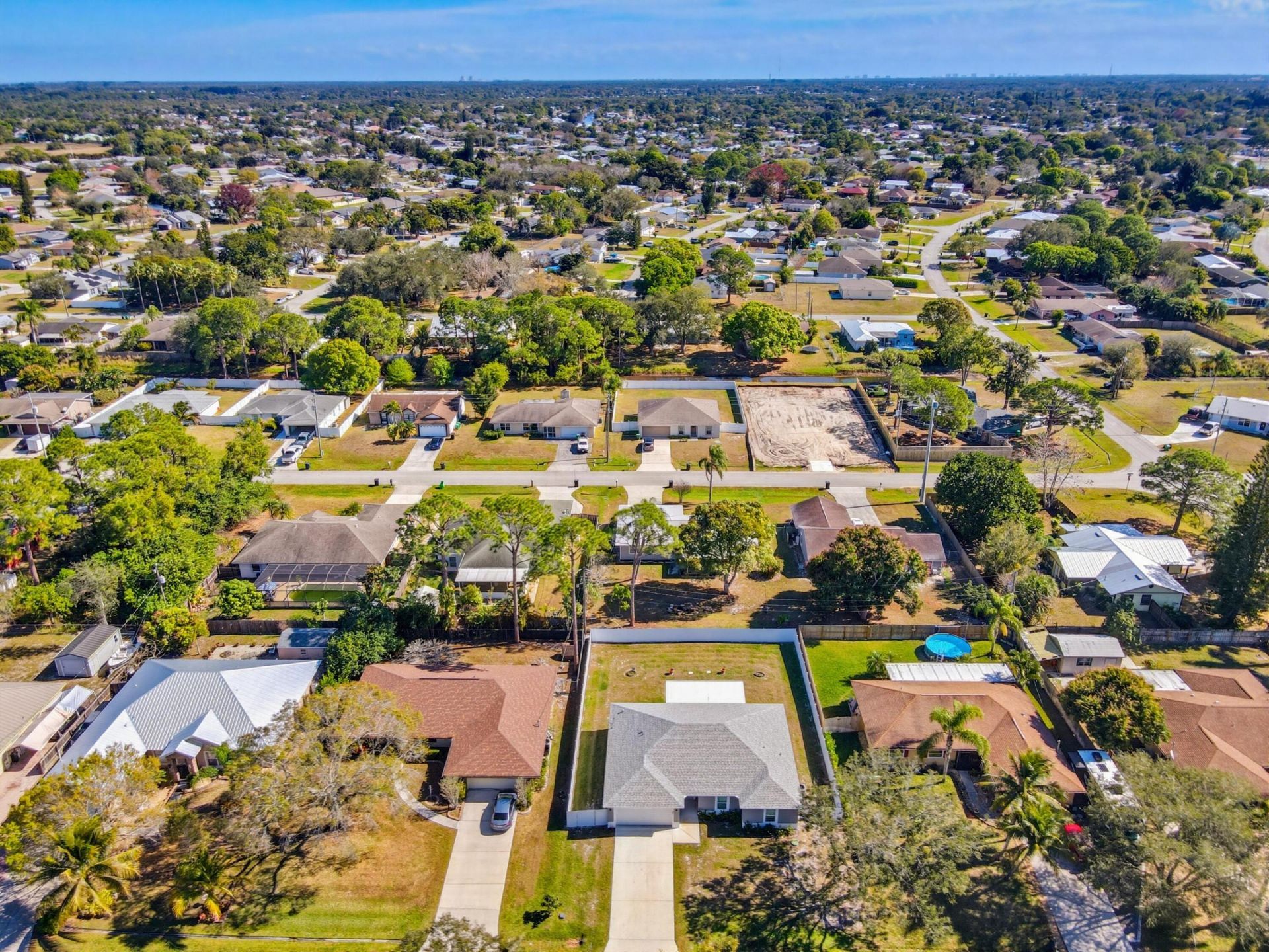 521 NW Colonial Street, Port Saint Lucie, FL 34983 Photo