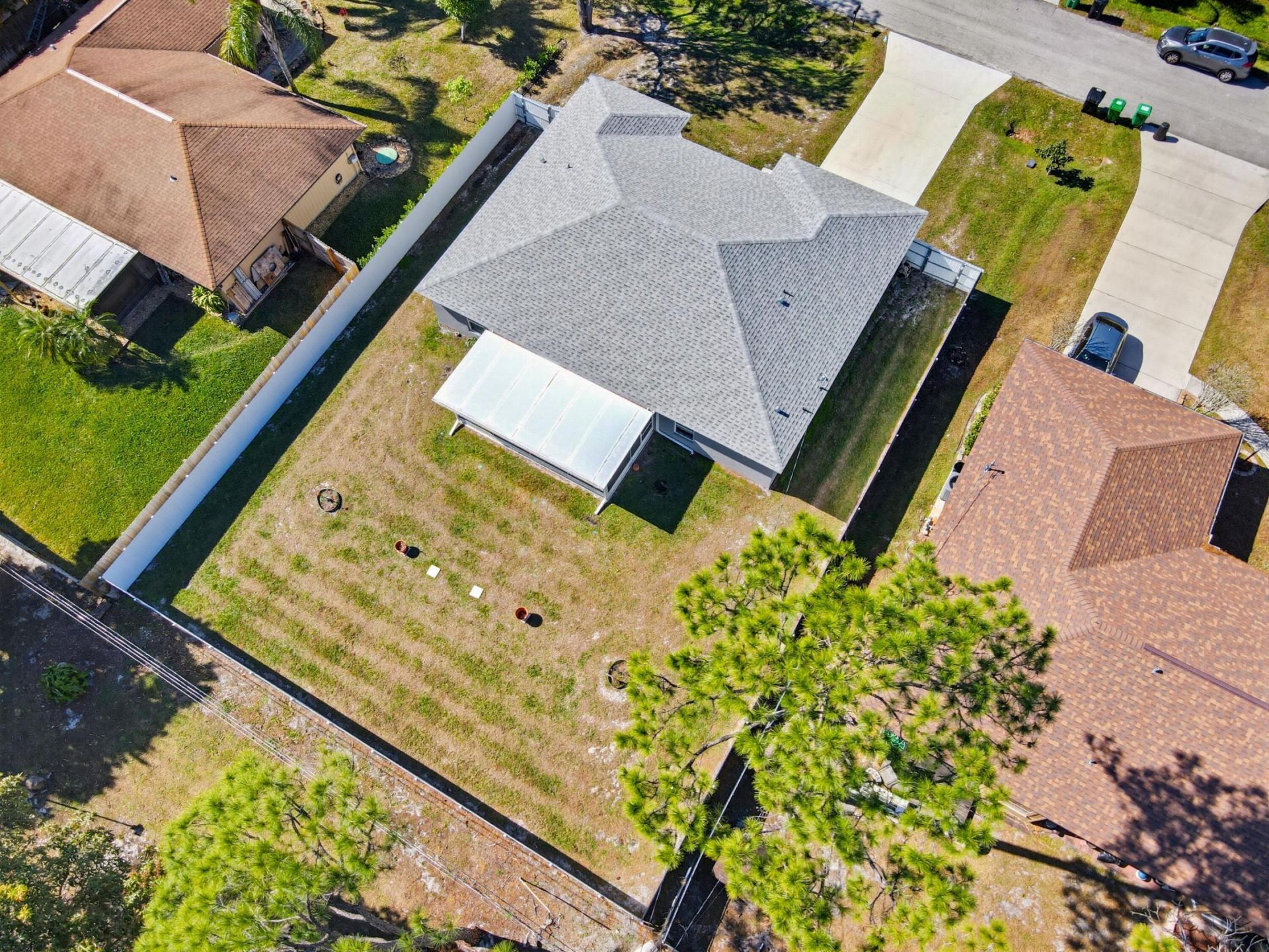 521 NW Colonial Street, Port Saint Lucie, FL 34983 Photo