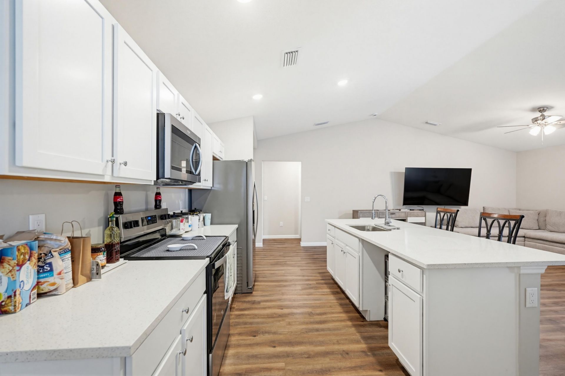 521 NW Colonial Street, Port Saint Lucie, FL 34983 Photo