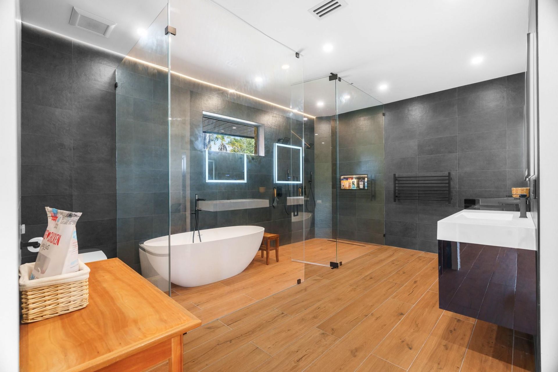 5300 White Oak Lane, Tamarac, FL 33319 Photo