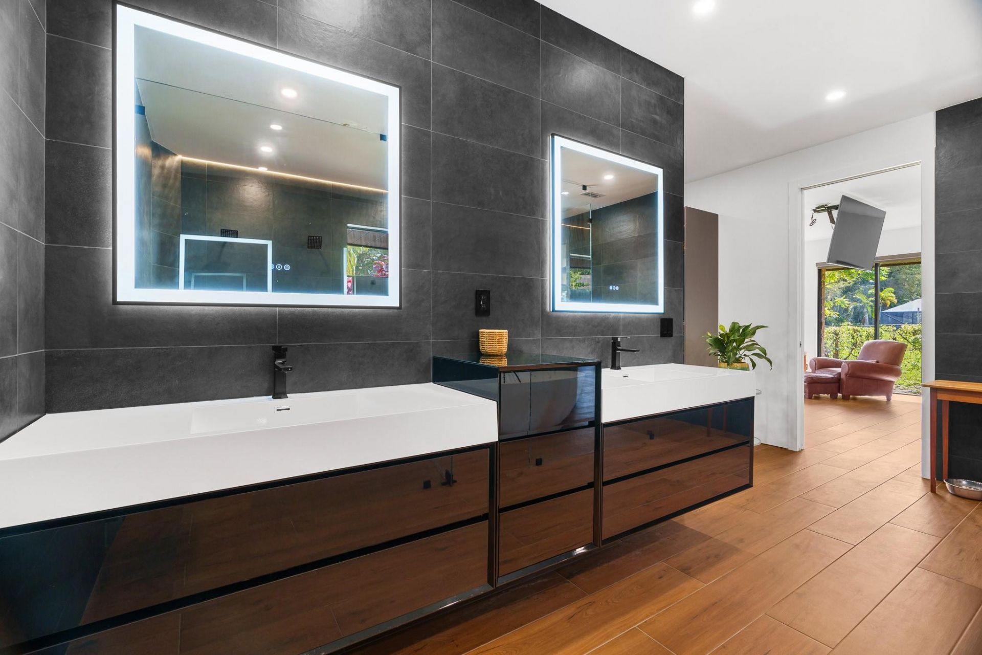 5300 White Oak Lane, Tamarac, FL 33319 Photo