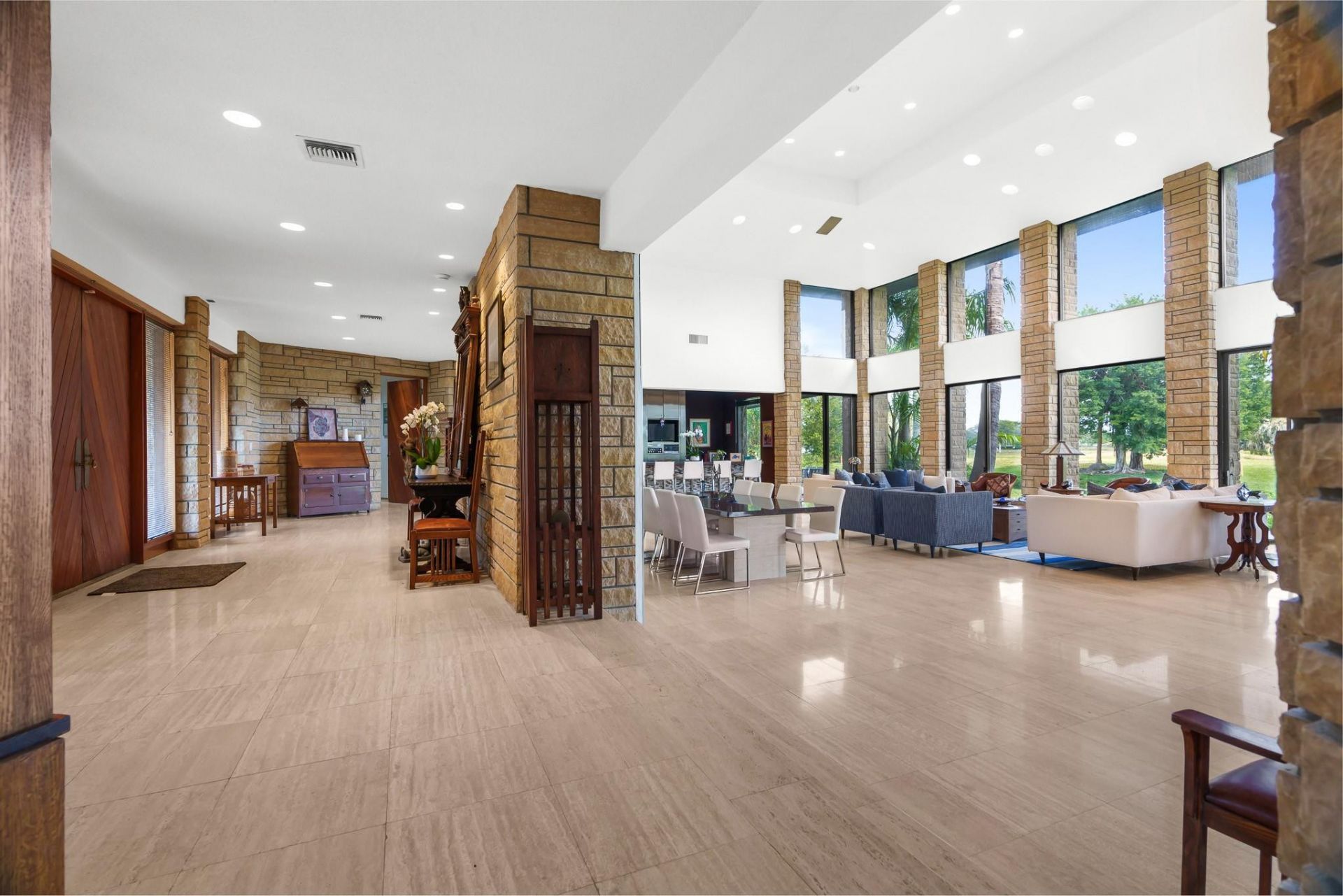 5300 White Oak Lane, Tamarac, FL 33319 Photo