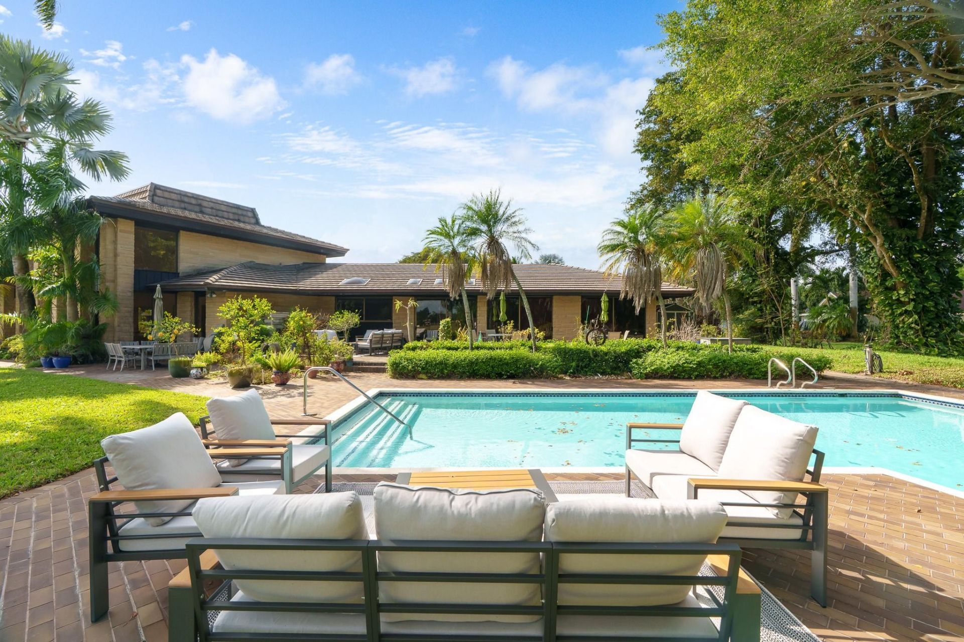 5300 White Oak Lane, Tamarac, FL 33319 Photo