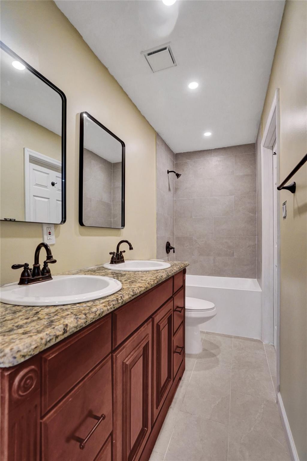 2442 Garfield Street, Unit 4, Hollywood, FL 33020 Photo