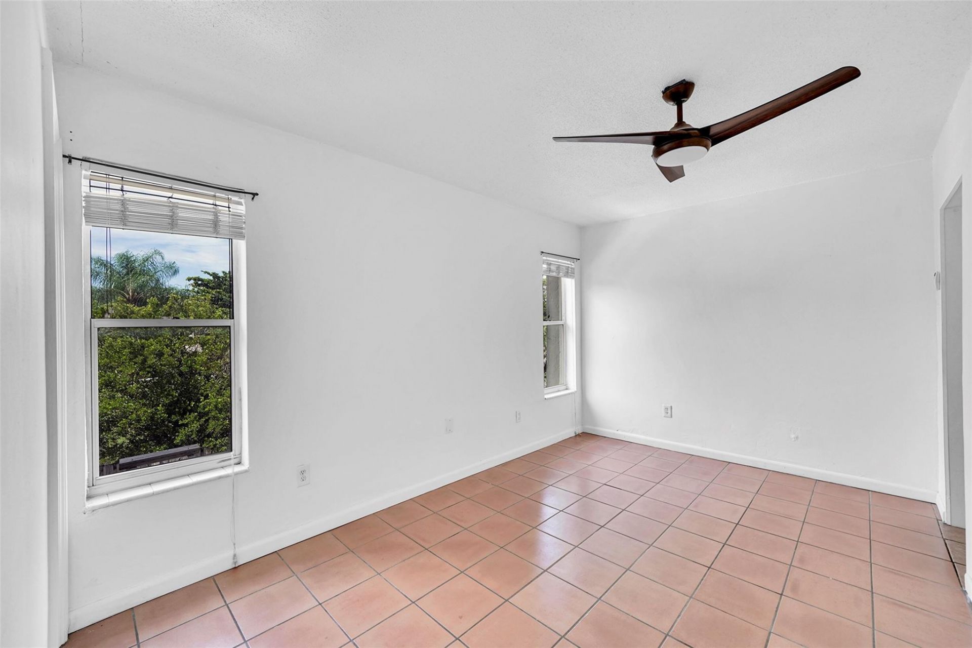 1005 SW 15th Avenue, Unit 10, Fort Lauderdale, FL 33312 Photo