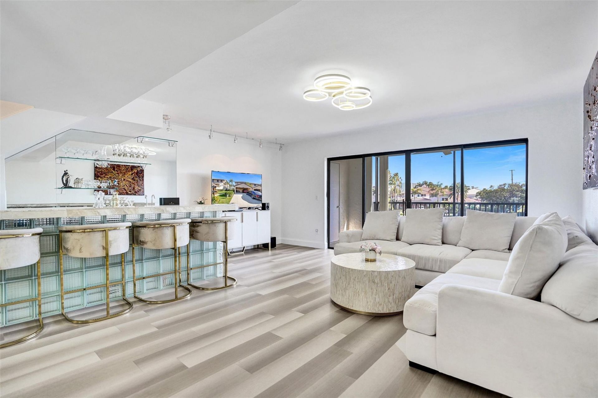 270 Captains Walk, Unit 310, Delray Beach, FL 33483 Photo