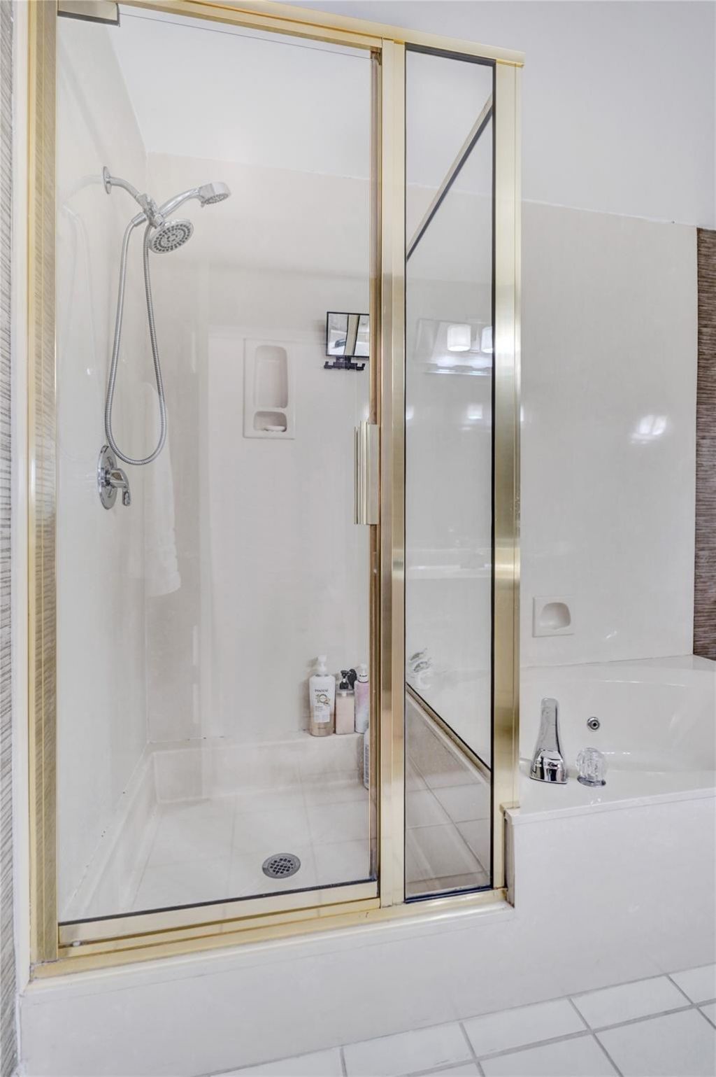 270 Captains Walk, Unit 310, Delray Beach, FL 33483 Photo