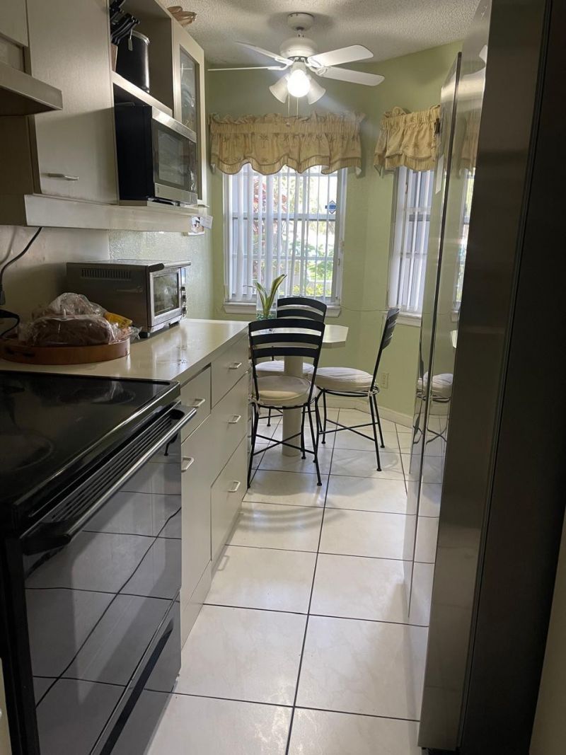 9520 SW 1st Place, Unit 6B, Coral Springs, FL 33071 Photo