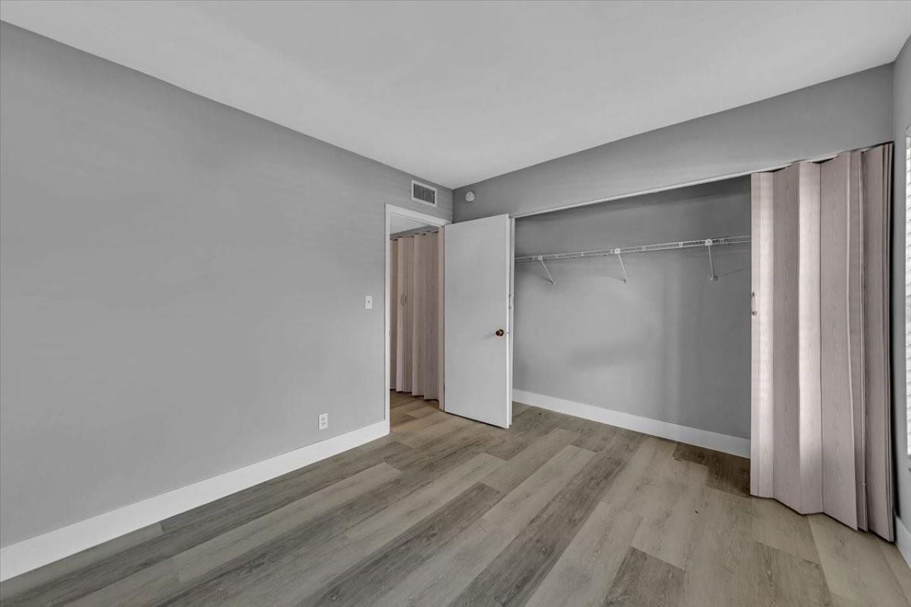 8380 Lagos De Campo Boulevard, Unit 110, Tamarac, FL 33321 Photo