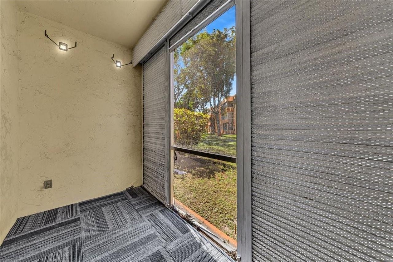 8380 Lagos De Campo Boulevard, Unit 110, Tamarac, FL 33321 Photo