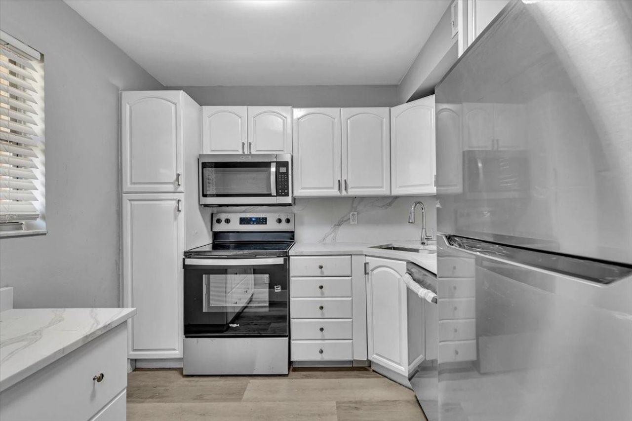 8380 Lagos De Campo Boulevard, Unit 110, Tamarac, FL 33321 Photo