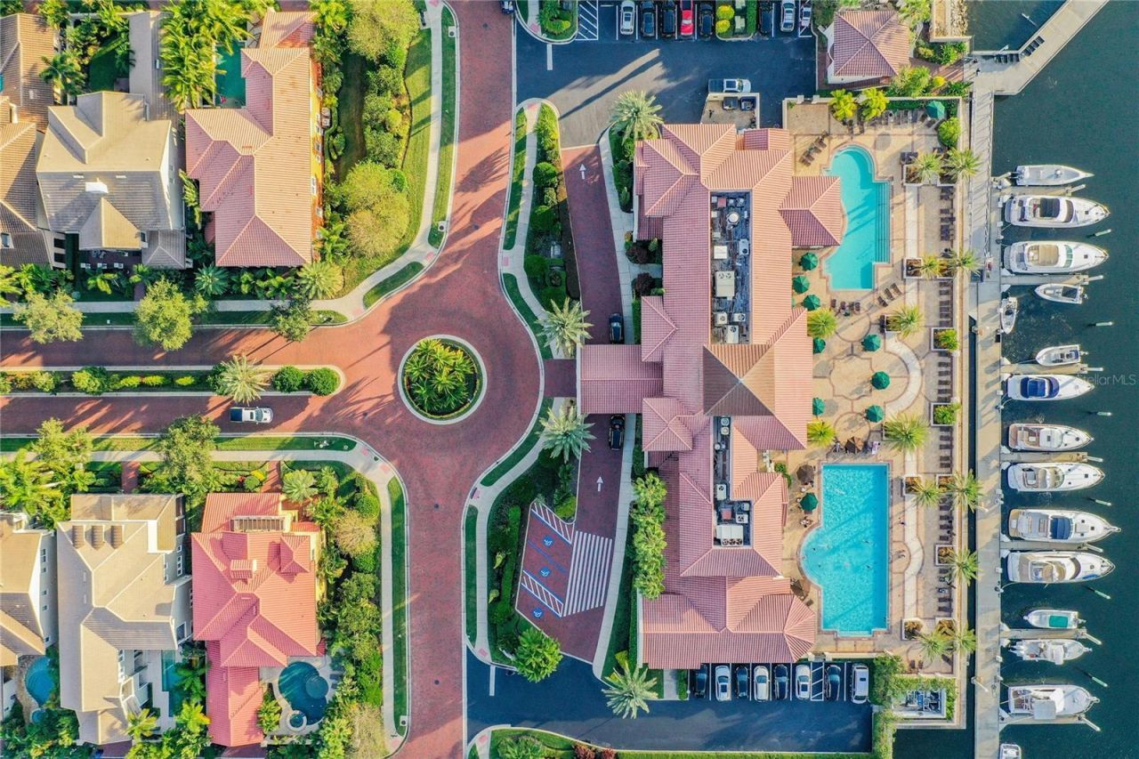 5713 Bowen Daniel Dr., Unit 503, Tampa, FL 33616 Photo