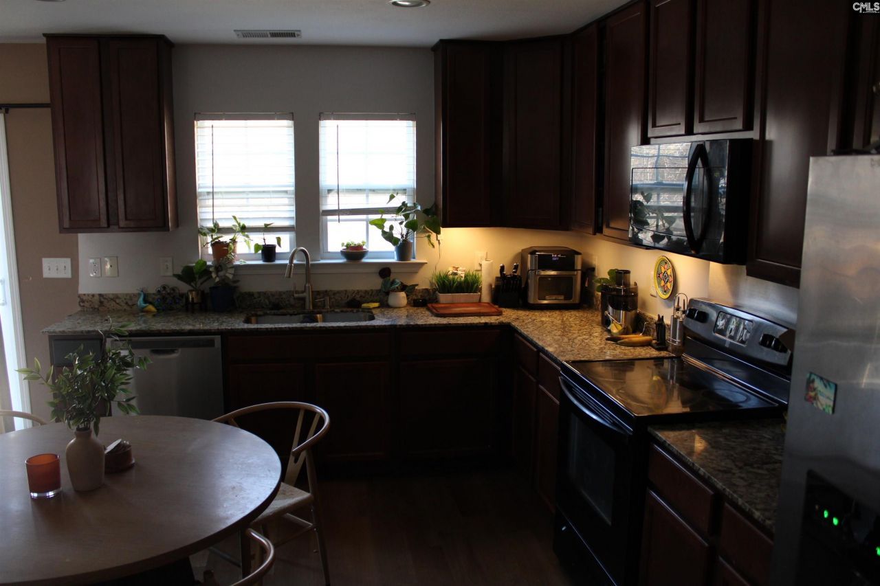 1193 Rabon Pond Drive  Photo 7