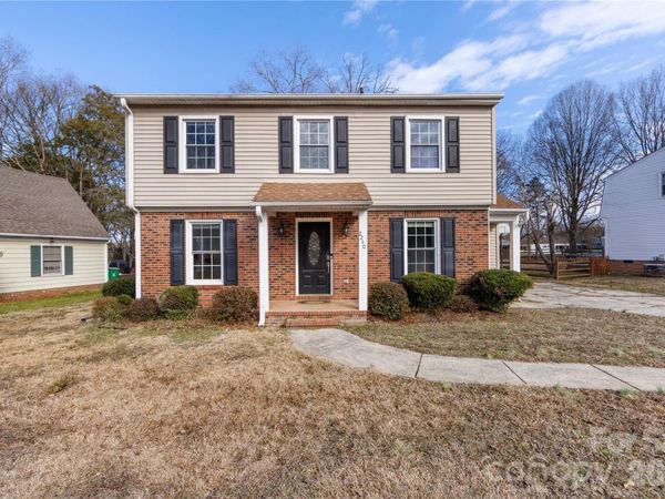 2240 Lawton Bluff Road, Charlotte, NC 28226