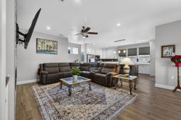 1723 W Avalon Circle photo 4