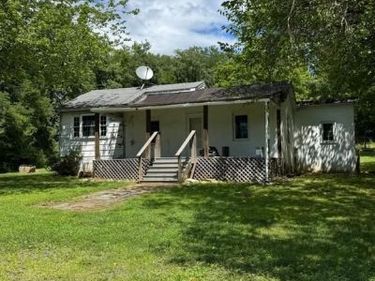 3847 LEEDS MANOR ROAD, MARSHALL, VA 20115