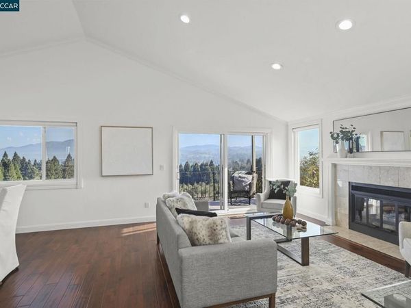 1819 Mockingbird Pl, Danville, CA 94526