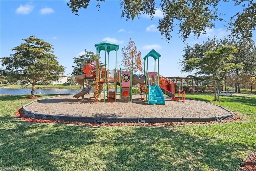 8700 Spring Mountain Way, Fort Myers, FL 33908 Photo