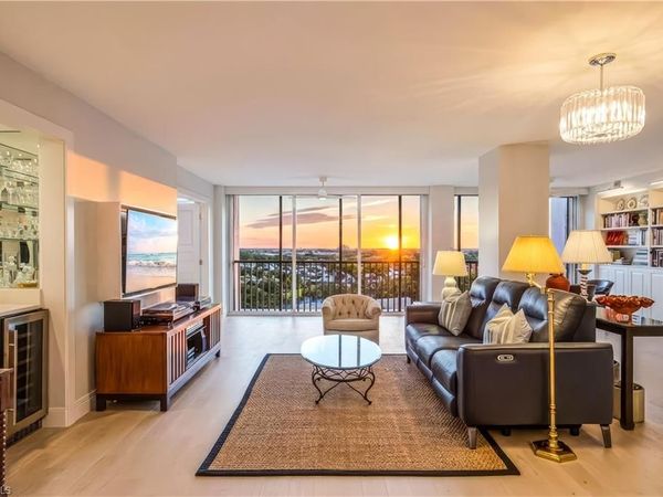 5601 Turtle Bay DR, Unit 803, NAPLES, FL 34108