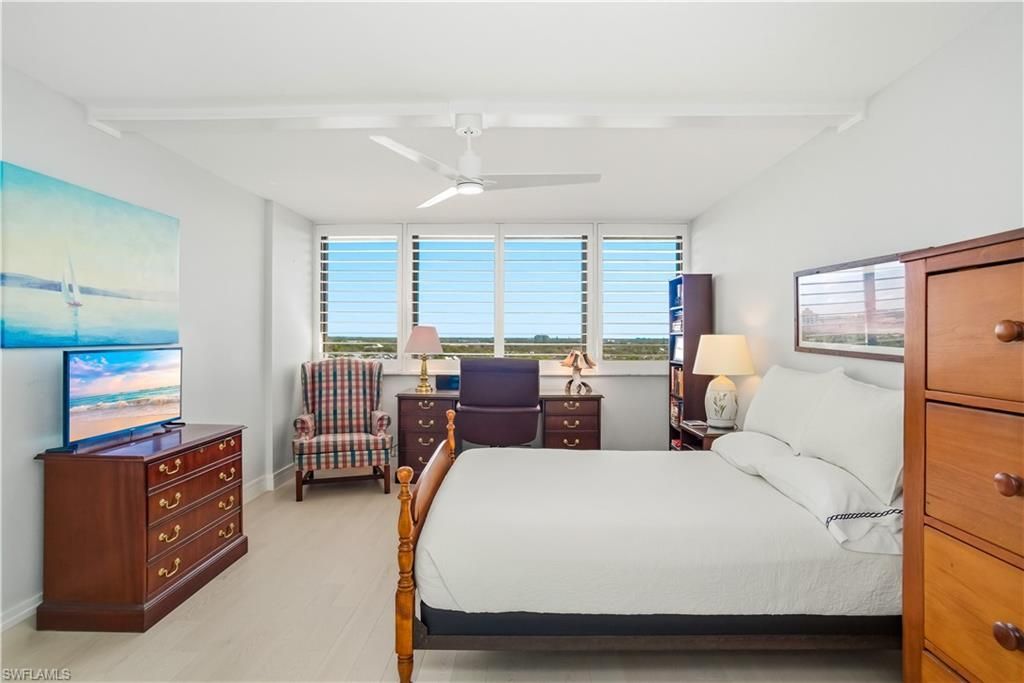 5601 Turtle Bay Dr, Unit 803, Naples, FL 34108 Photo