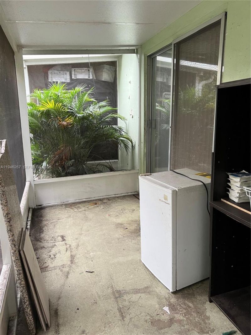 2702 Pierce St, Unit 5, Hollywood, FL 33020 Photo