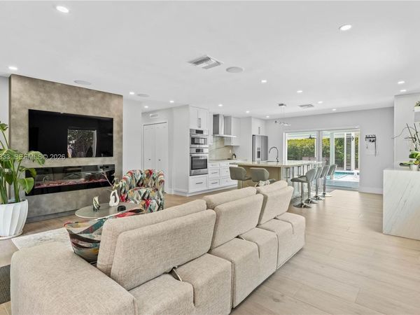 7425 SW 139th Ter, Palmetto Bay, FL 33158