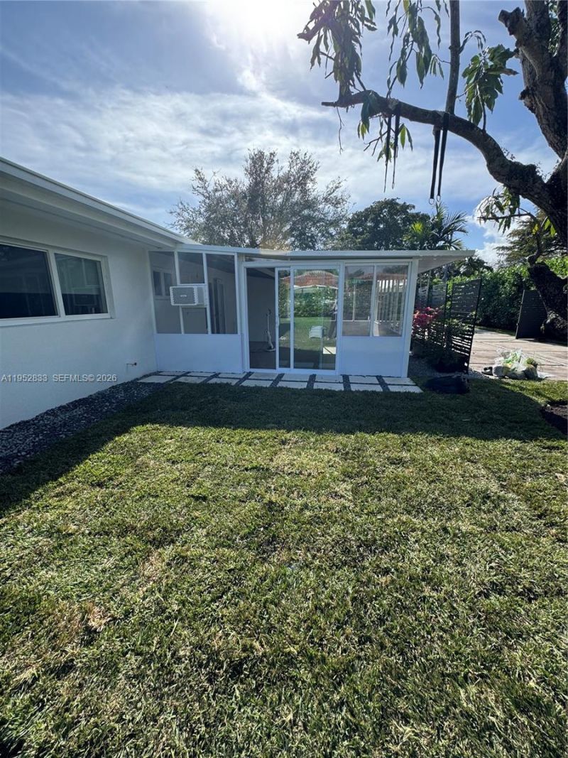 7425 SW 139th Ter, Palmetto Bay, FL 33158 Photo