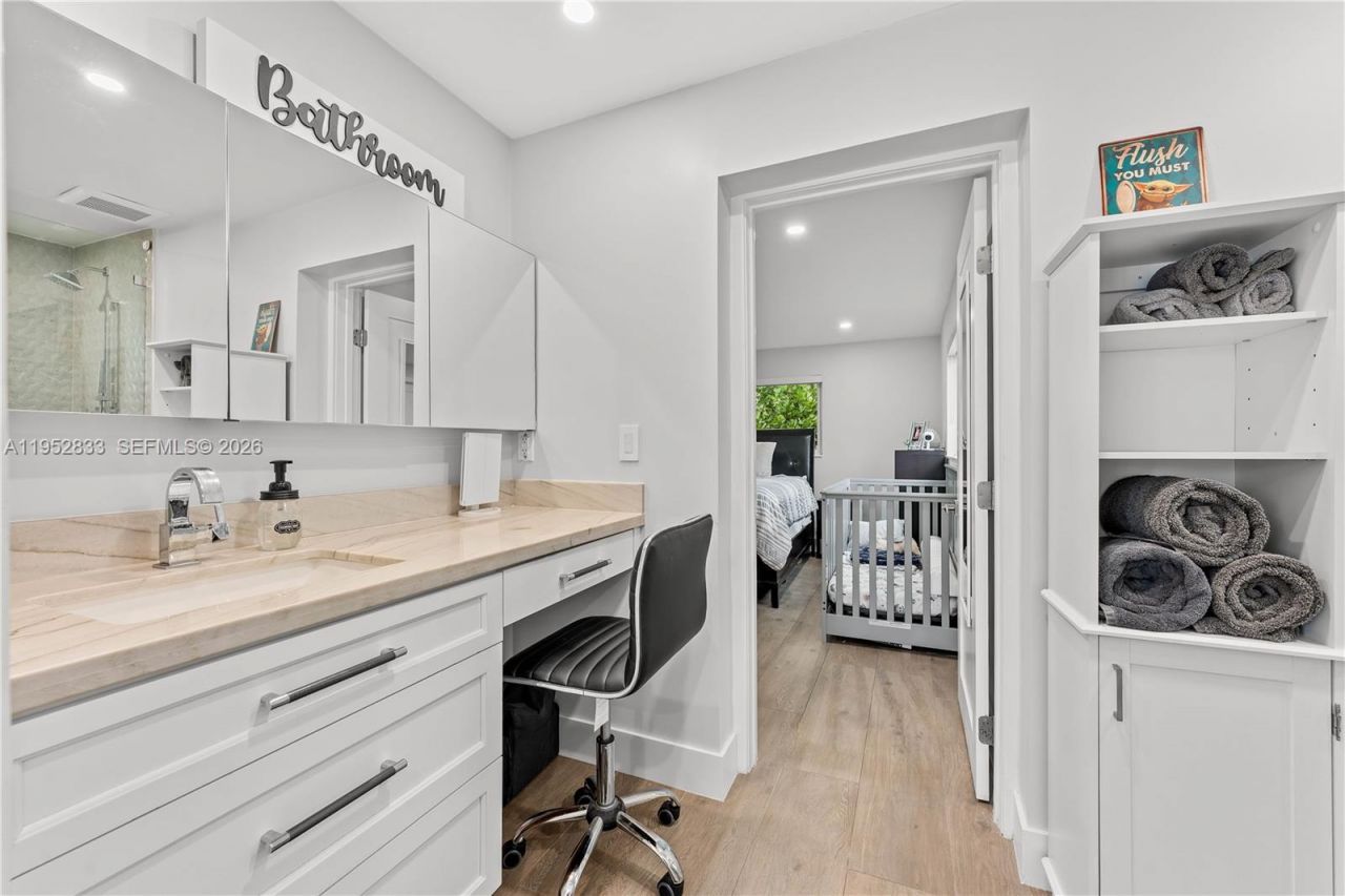 7425 SW 139th Ter, Palmetto Bay, FL 33158 Photo