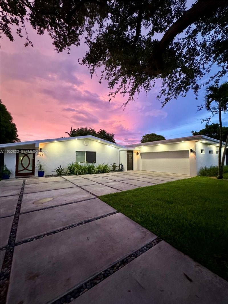 7425 SW 139th Ter, Palmetto Bay, FL 33158 Photo