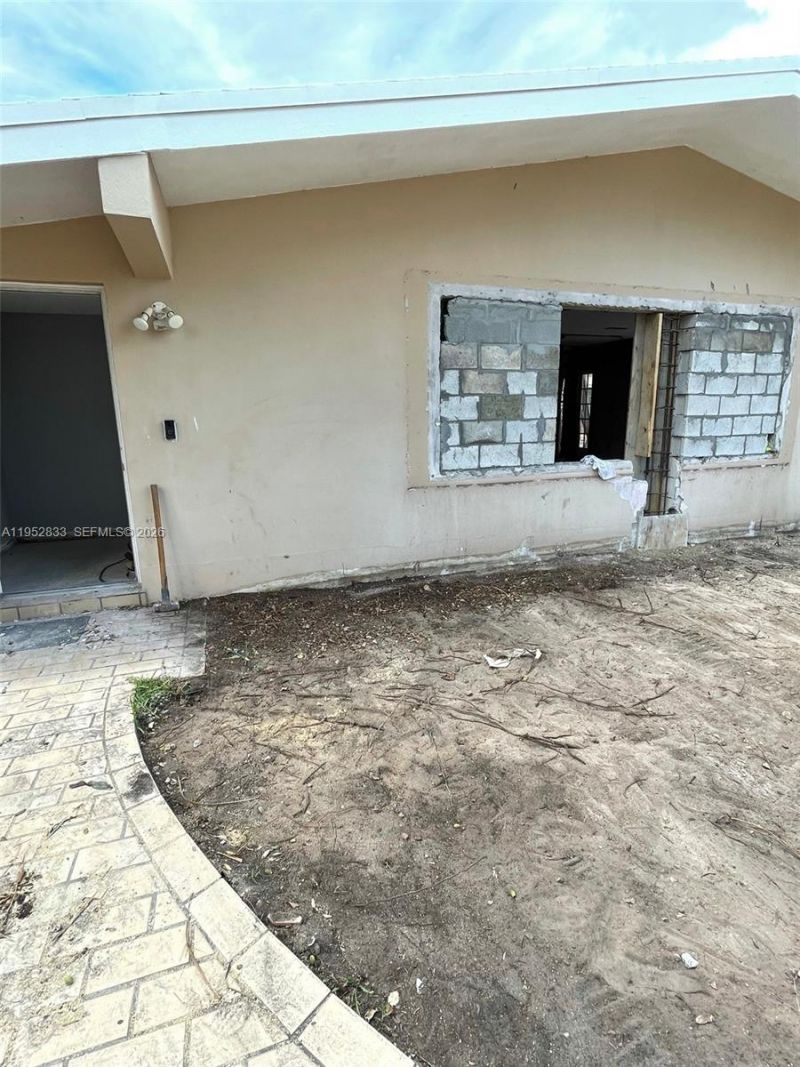 7425 SW 139th Ter, Palmetto Bay, FL 33158 Photo