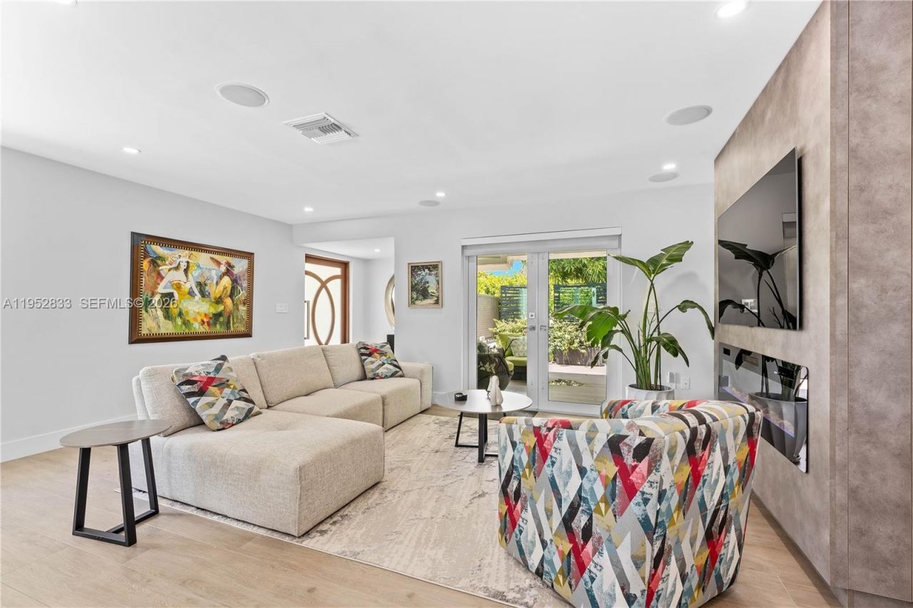 7425 SW 139th Ter, Palmetto Bay, FL 33158 Photo