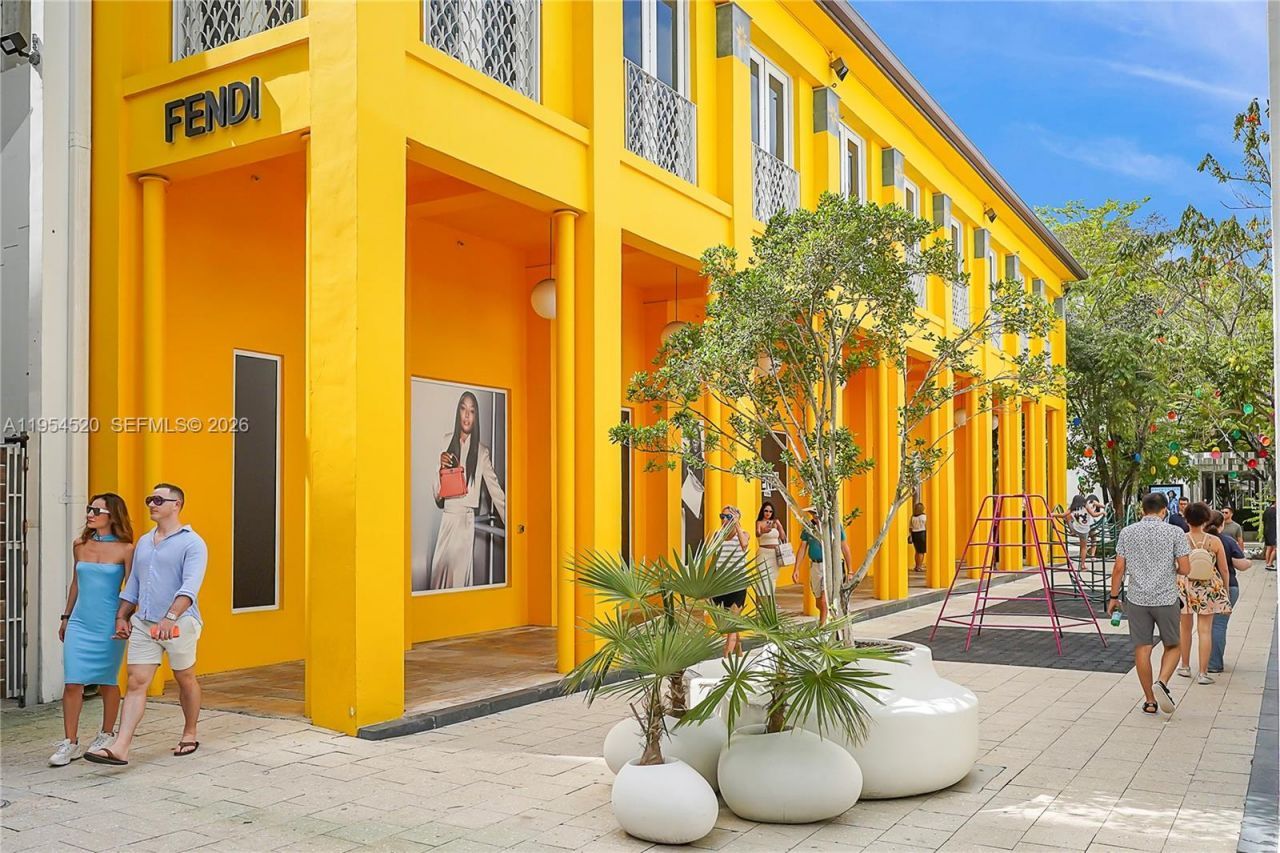 229 NW 42nd St , Miami, FL 33127 Photo