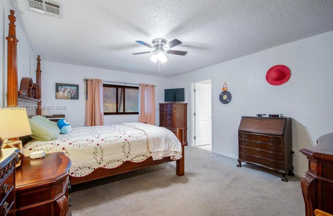 298 SE Grove , Port Saint Lucie, FL 34983 Photo