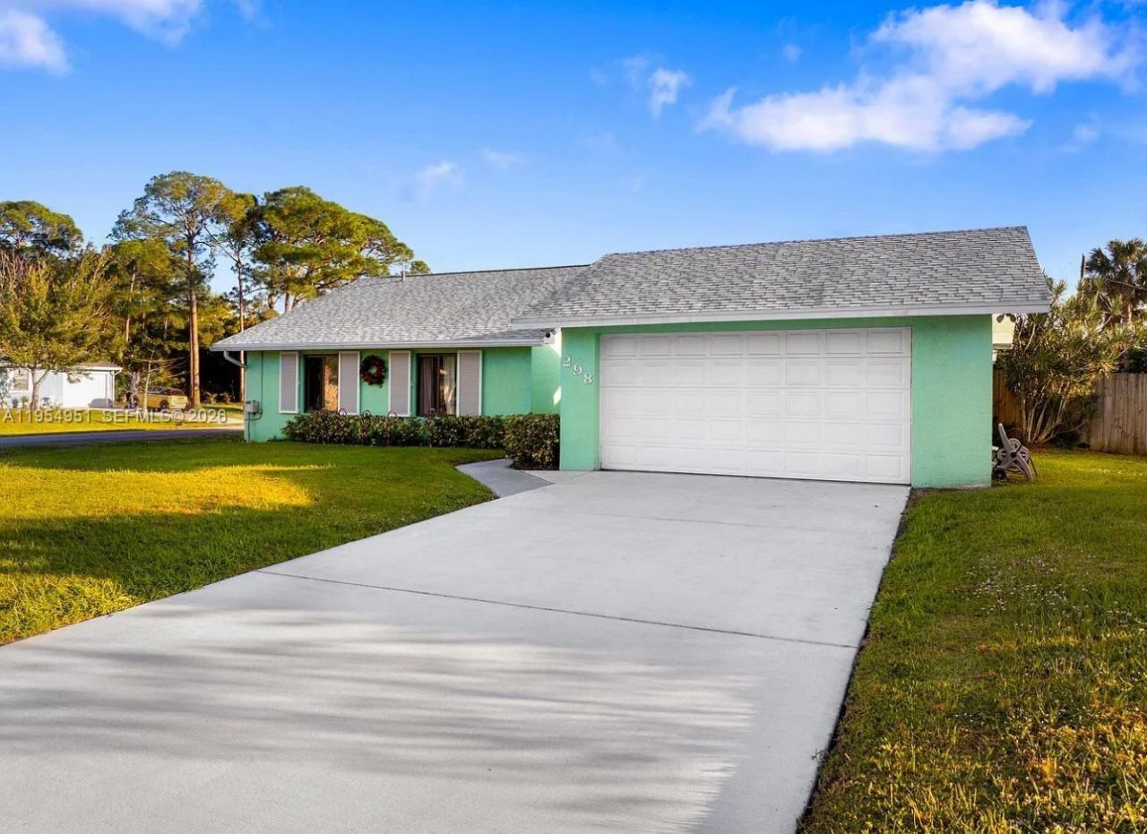 298 SE Grove , Port Saint Lucie, FL 34983 Photo