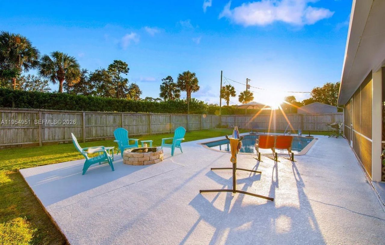 298 SE Grove , Port Saint Lucie, FL 34983 Photo