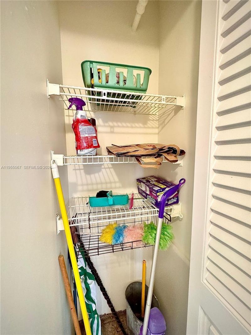 1100 Saint Charles Pl , Unit 411, Pembroke Pines, FL 33026 Photo