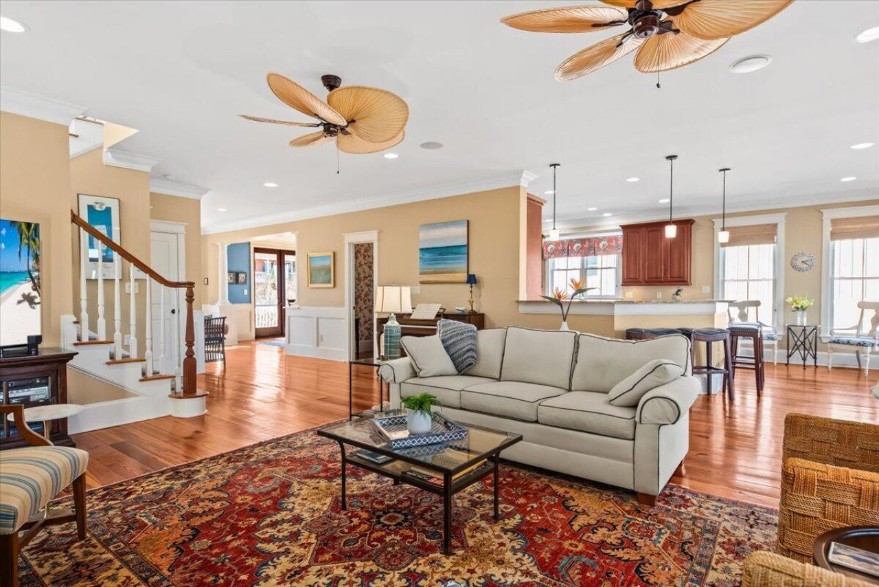 1597 Rivertowne Country Club Drive Photo 10