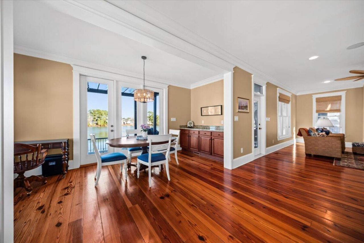 1597 Rivertowne Country Club Drive Photo 14