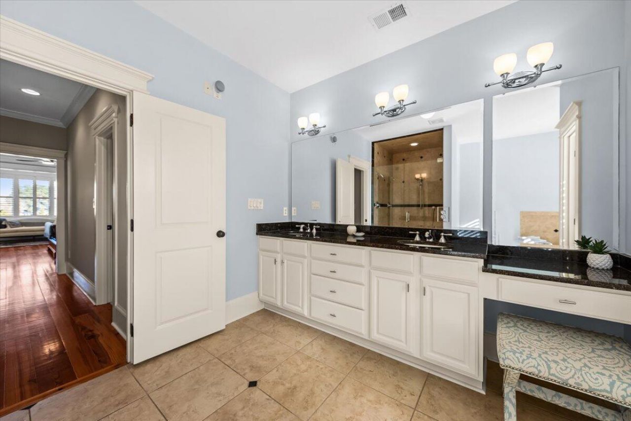 1597 Rivertowne Country Club Drive Photo 34