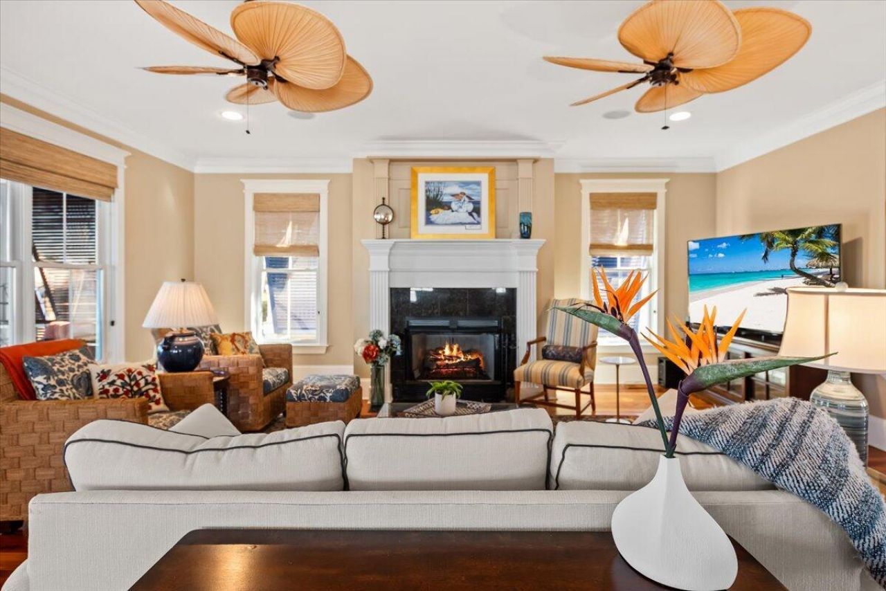 1597 Rivertowne Country Club Drive Photo 9