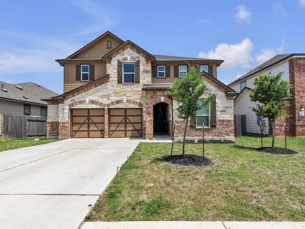 282 Crimson LN, Kyle, TX 78640