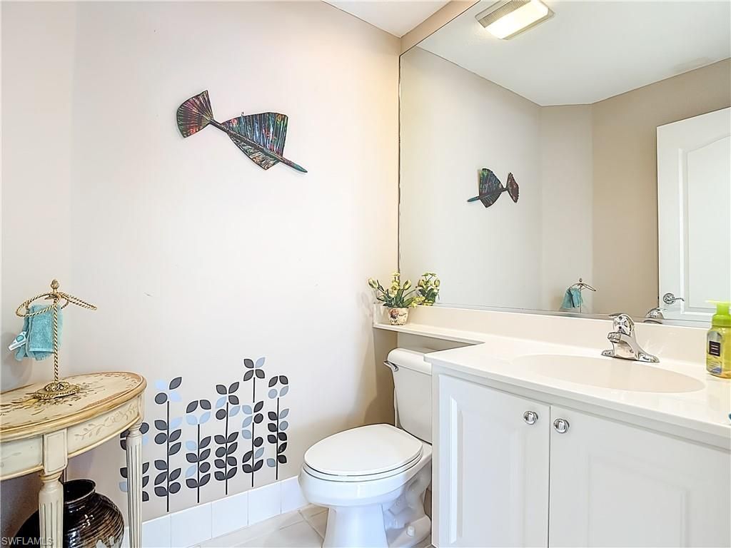 6186 Towncenter Cir, Naples, FL 34119 Photo